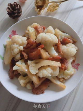 花菜炒五花肉的做法步骤：7