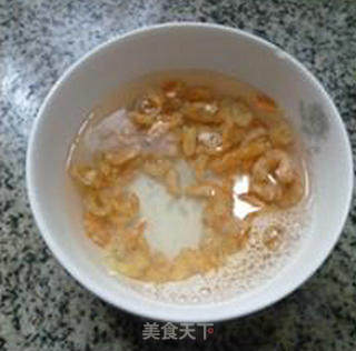 开洋扁豆炒鸡蛋的做法步骤：2