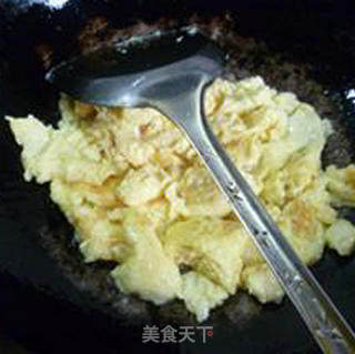 开洋扁豆炒鸡蛋的做法步骤：8