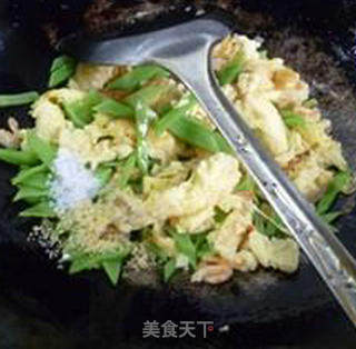 开洋扁豆炒鸡蛋的做法步骤：10