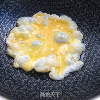 青笋炒蛋的做法步骤：4