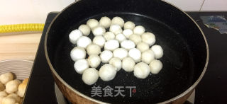 中式甜品黑糖糯米丸子的做法步骤：2