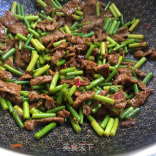 蒜苔炒牛肉的做法步骤：8