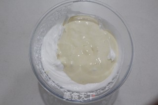 小黄人香蕉蛋糕卷的做法步骤：7