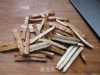 香干炒番薯藤的做法步骤：3