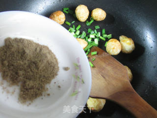 虎皮鹌鹑蛋的做法步骤：5