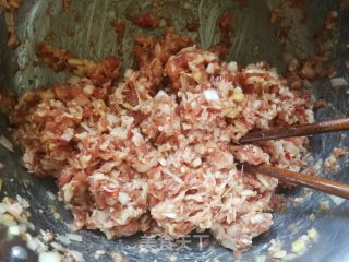猪肉槐花酸汤馄饨的做法步骤：6
