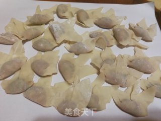 猪肉槐花酸汤馄饨的做法步骤：13