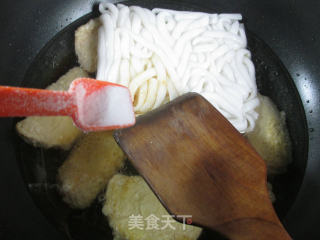 鲜素鸡烧土豆粉的做法步骤：9