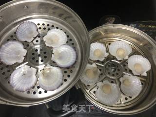 蒜蓉粉丝蒸扇贝的做法步骤：9