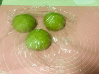 绿茶坚果吐司的做法步骤：1