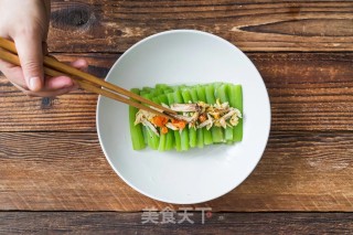 金汤蟹肉扒胜瓜的做法步骤：6