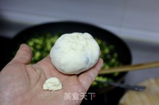 鸡蛋虾皮韭菜馅饼的做法步骤：7