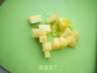 菠萝黄瓜汁的做法步骤：2