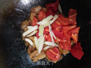 回锅肉的做法步骤：5
