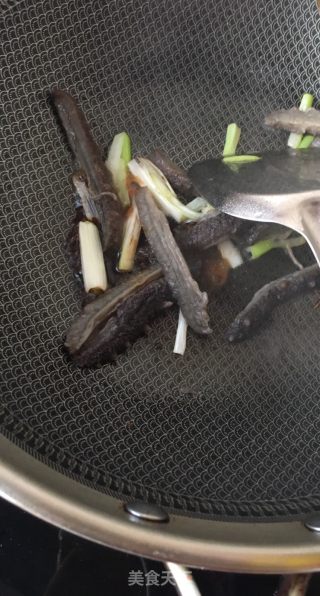 芦笋炒海参的做法步骤：7
