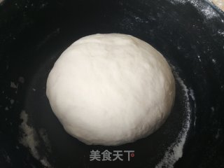 猪肉槐花饺的做法步骤：3