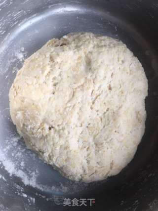 烤大饼的做法步骤：2