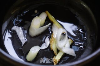 鸭血粉丝汤的做法步骤：3