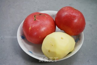 西红柿土豆片的做法步骤：1