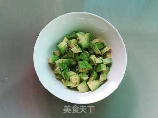 牛油果蛋挞的做法步骤：4