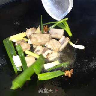 家常焖面的做法步骤：3