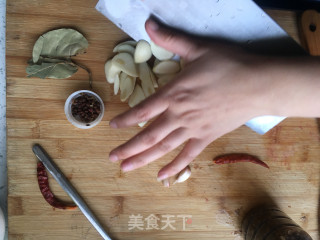 孜然脆骨板的做法步骤：2