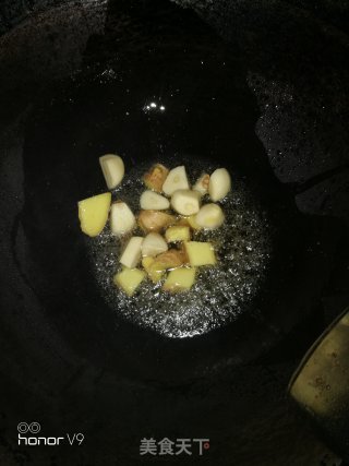 蒜香红烧排骨的做法步骤：4