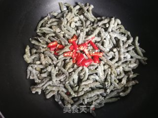 小米椒炒楮桃穗的做法步骤：9