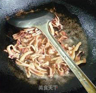 榨菜丝鱿鱼鲞炒毛豆的做法步骤：7