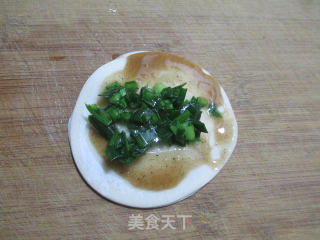 韭菜小饼的做法步骤：7