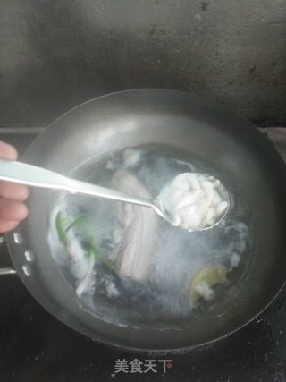 蒜蓉白肉的做法步骤：2