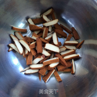 香干拌黄瓜的做法步骤：3