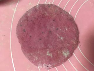 红心火龙果面包的做法步骤：9