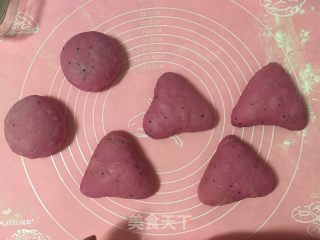 红心火龙果面包的做法步骤：12