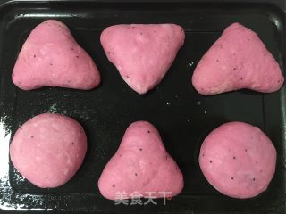 红心火龙果面包的做法步骤：13
