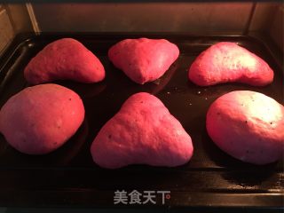 红心火龙果面包的做法步骤：14
