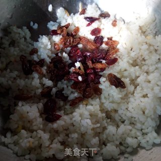 #水果#   什锦菠萝饭的做法步骤：6
