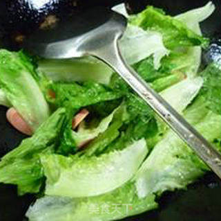 火腿肠炒生菜的做法步骤：6