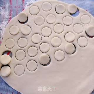 小黄人豆沙包的做法步骤：13