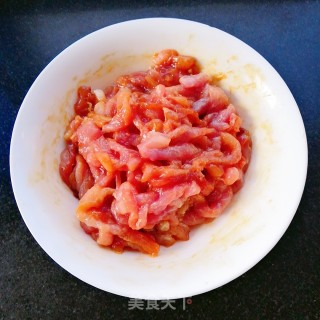 京酱肉丝的做法步骤：3