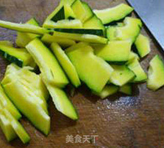 瘦肉片炒日本南瓜的做法步骤：6