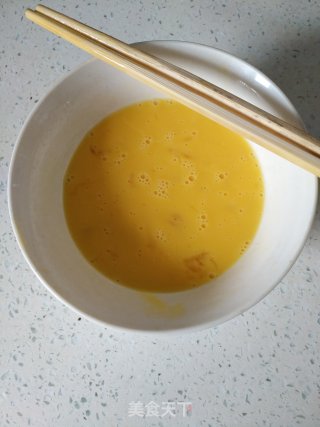 超级下饭鱼香烘蛋的做法步骤：2