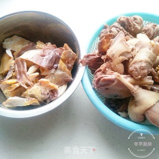 墨鱼水鸭汤的做法步骤：4
