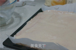 鲜果草莓奶油卷的做法步骤：9