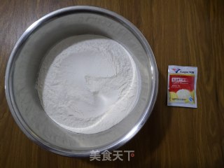 教你做好吃的手工馒头的做法步骤：1