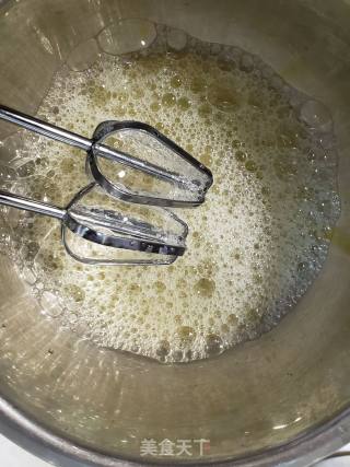槐花戚风蛋糕的做法步骤：6