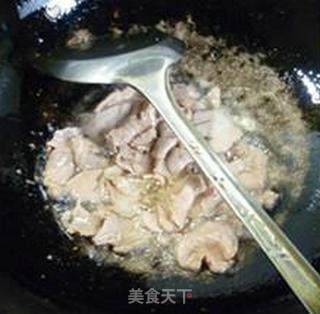 瘦肉片炒生菜的做法步骤：6
