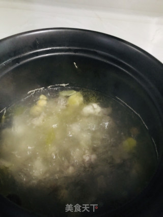 清炖鸡汤的做法步骤：3