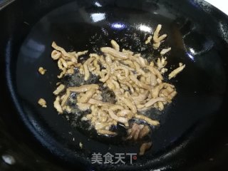 芥菜心炒肉丝的做法步骤：3